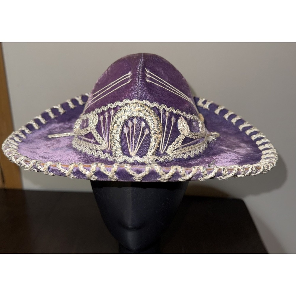 Sombrero Mexican Authentic White Sparkly Thread 13" Diameter 6.25" Opening